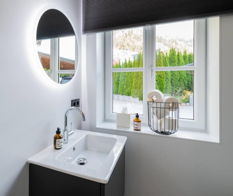 Basecamp Salzkammergut - Exklusives Apartment Mitten Im Salzkammergut Saint Wolfgang Kültér fotó
